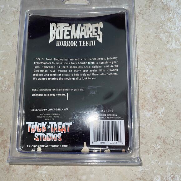 TOT BITEMARES HORROR TEETH ID MONSTER APPLIANCE COSTUME MAKEUP NEW - Picture 3 of 3